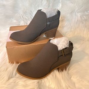 Journee brand ankle booties